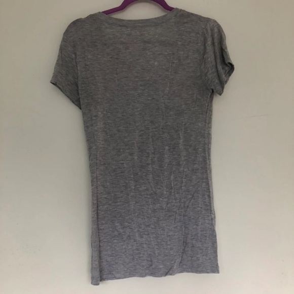 Zenana Outfitters Tee, Medium - Picture 3 of 3